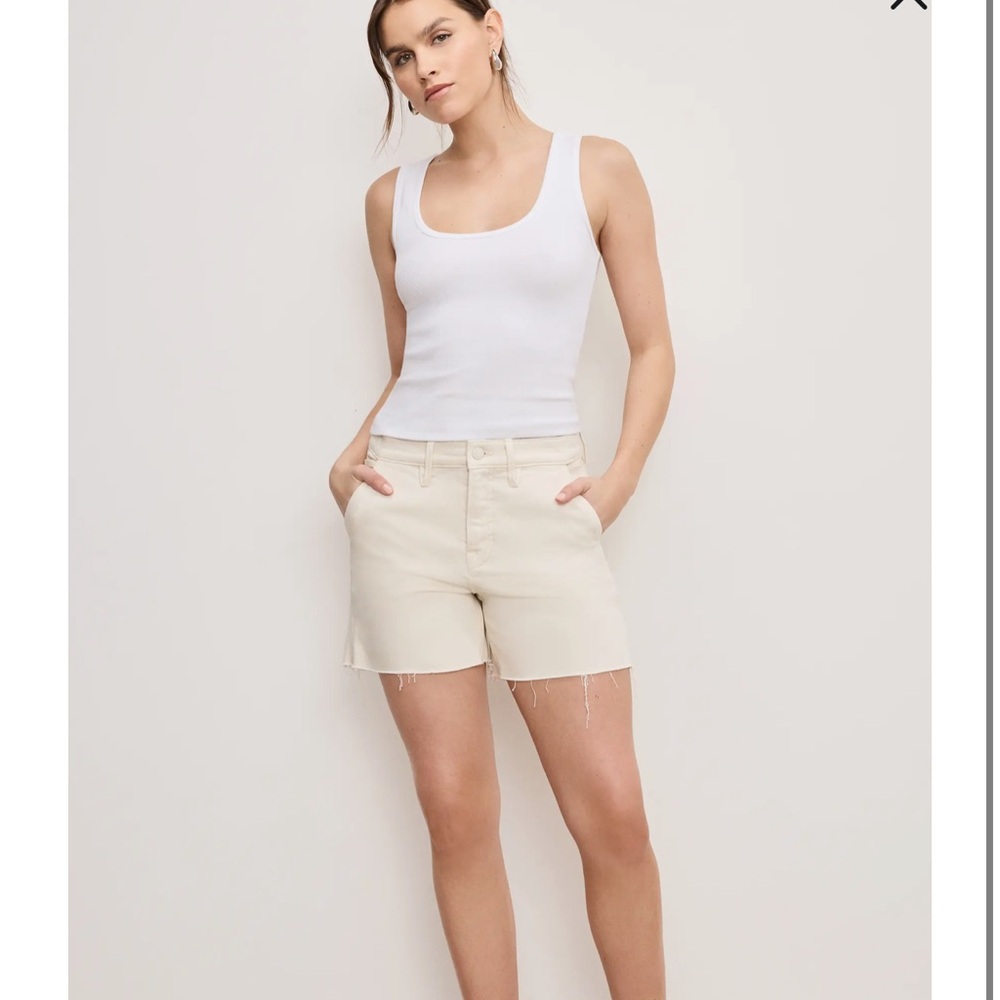 NWT! Good American carpenter denim shorts